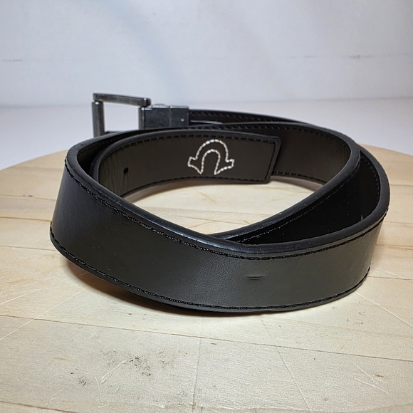 TRUE RELIGION Reversible Belt Men's 34 Lumin Textured Roller Twist Black/Brown - Picture 6 of 12